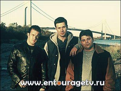 entouragetv.ru_jerry_ferrara_045 (400x300, 30 kБ...)