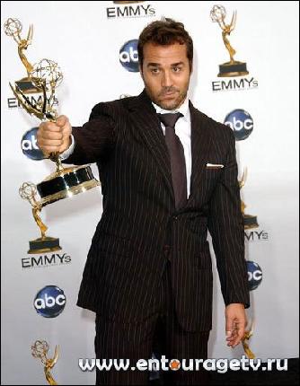 entouragetv.ru_jeremy_piven_010 (399x515, 37 kБ...)